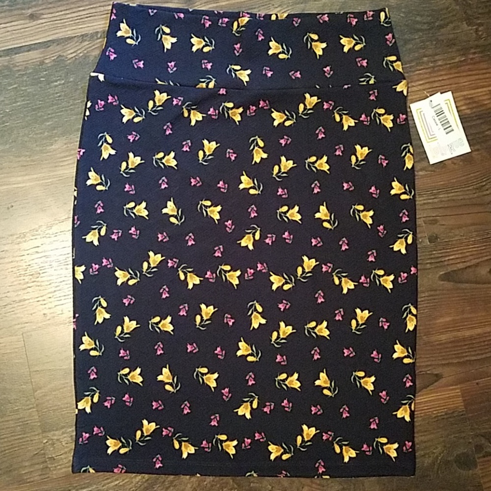 Lularoe cassie